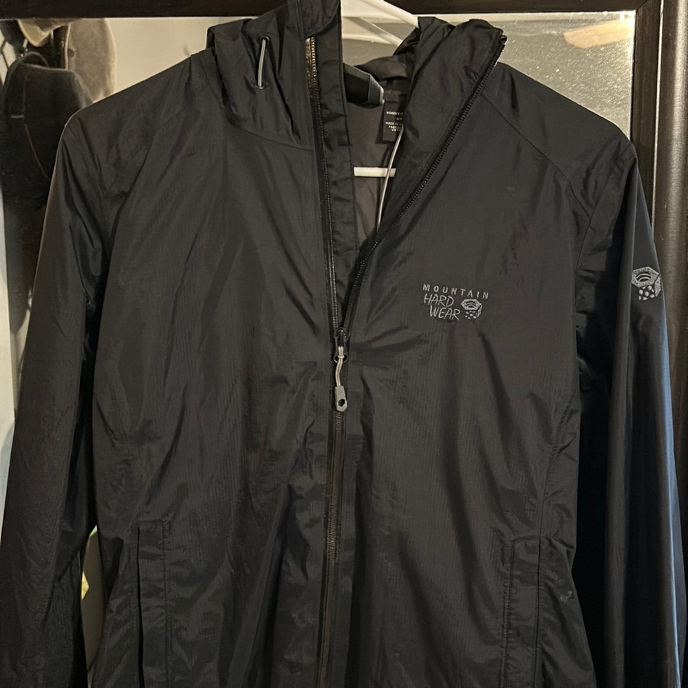Mountain Hardwear rain shell